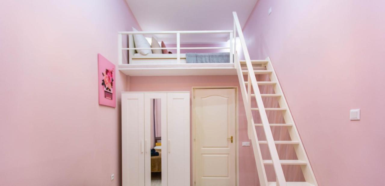 Harmony Residency - 4 Bedrooms Budapest Exterior photo